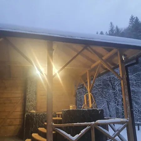 Садиба У Курила З Сауною Та Чаном На Дровах Shepot Exterior photo