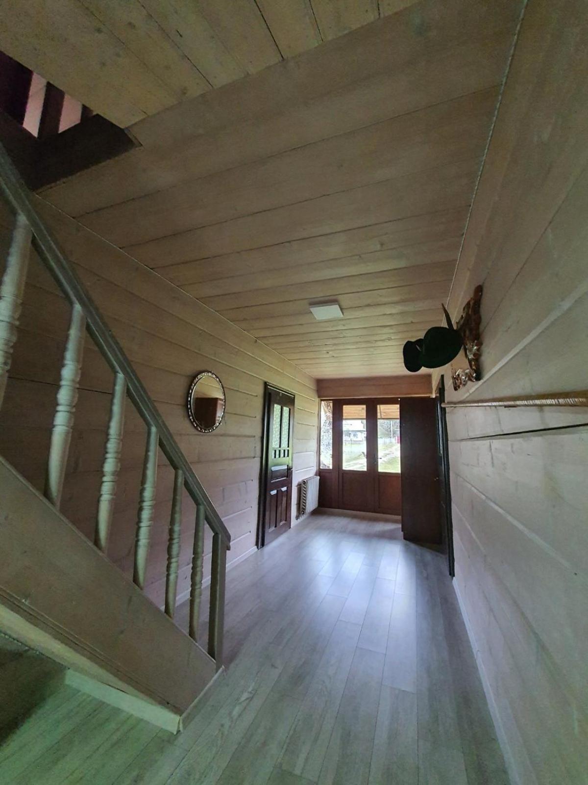 у курила з сауною та чаном на дровах Apartment *